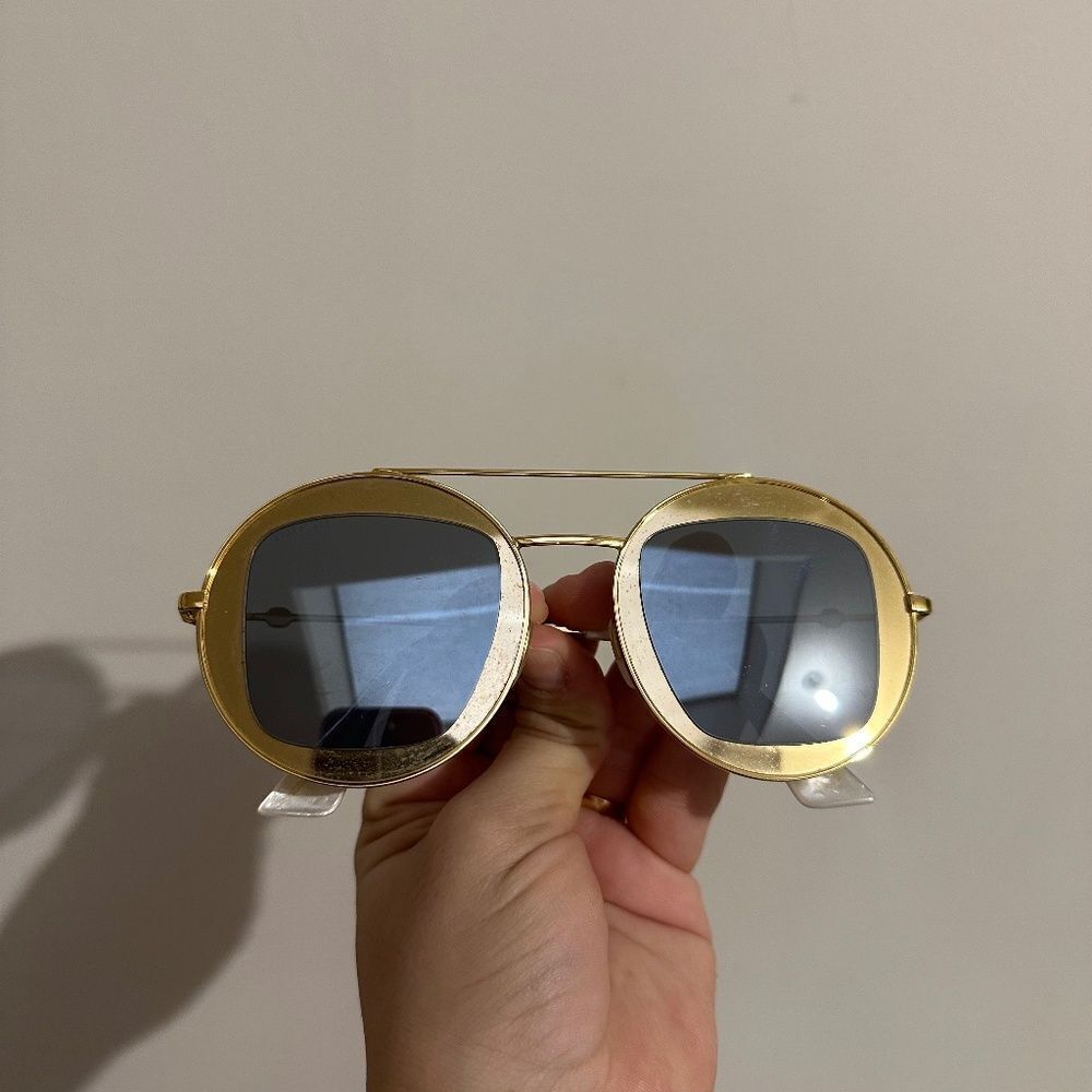 Gucci gold sunglasses